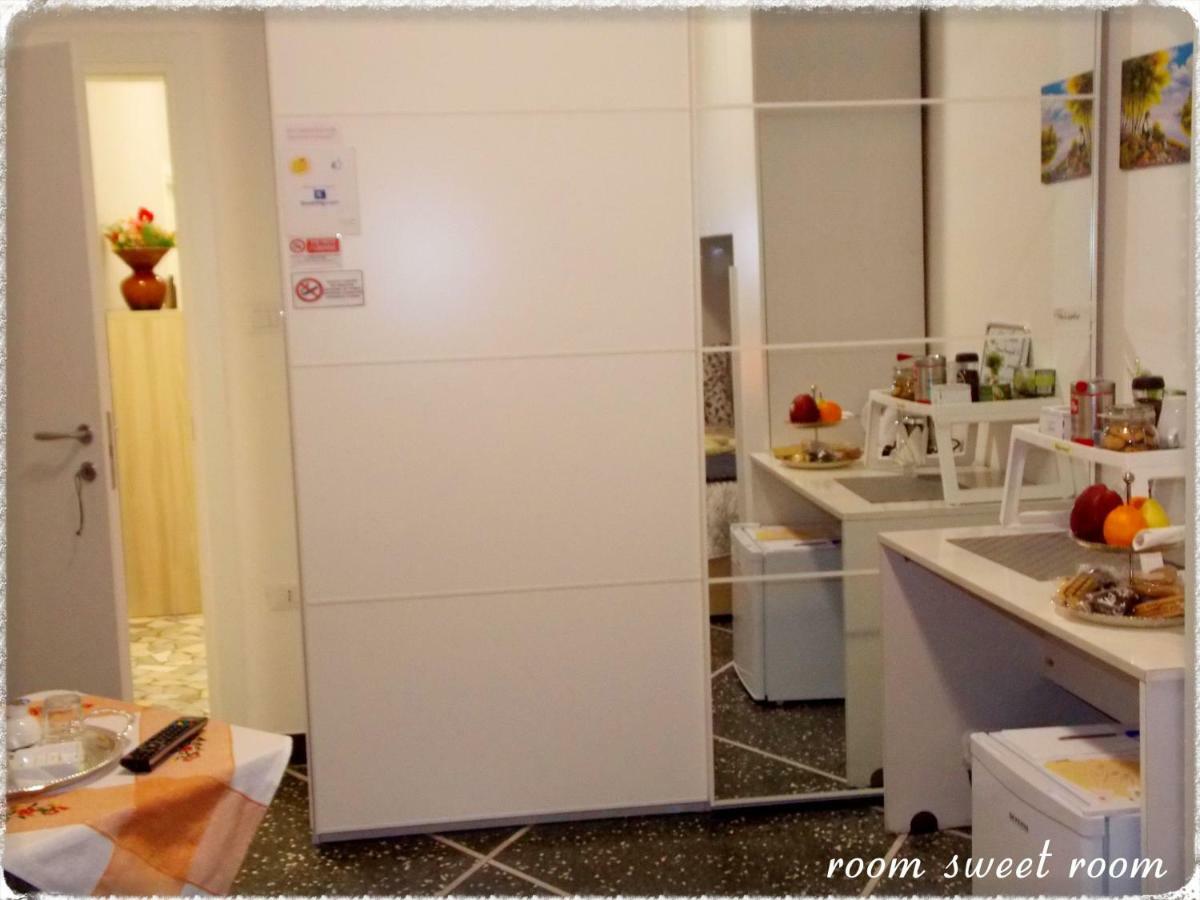 Room Sweet Room Bologna Exterior photo